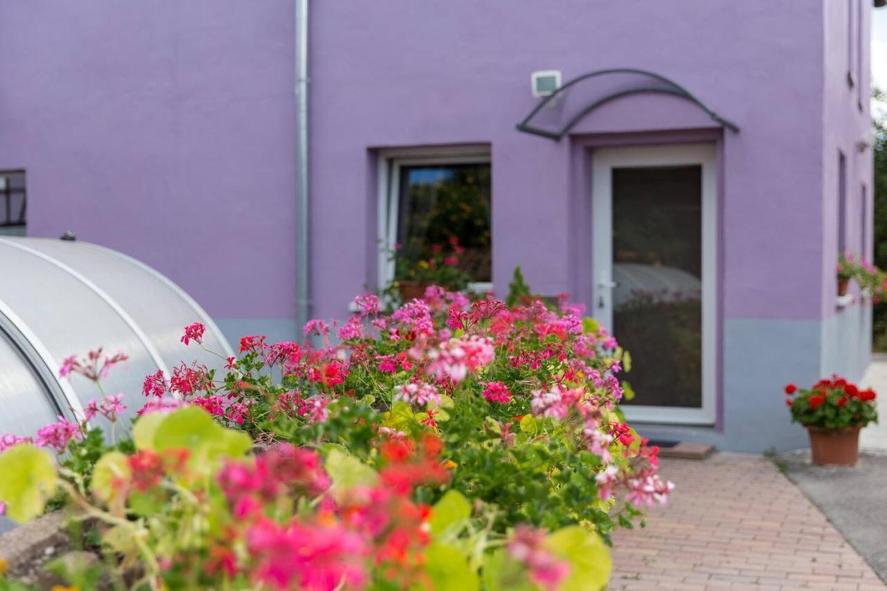 Les Jardins De Lo'Re'An Apartment Holtzwihr Exterior photo